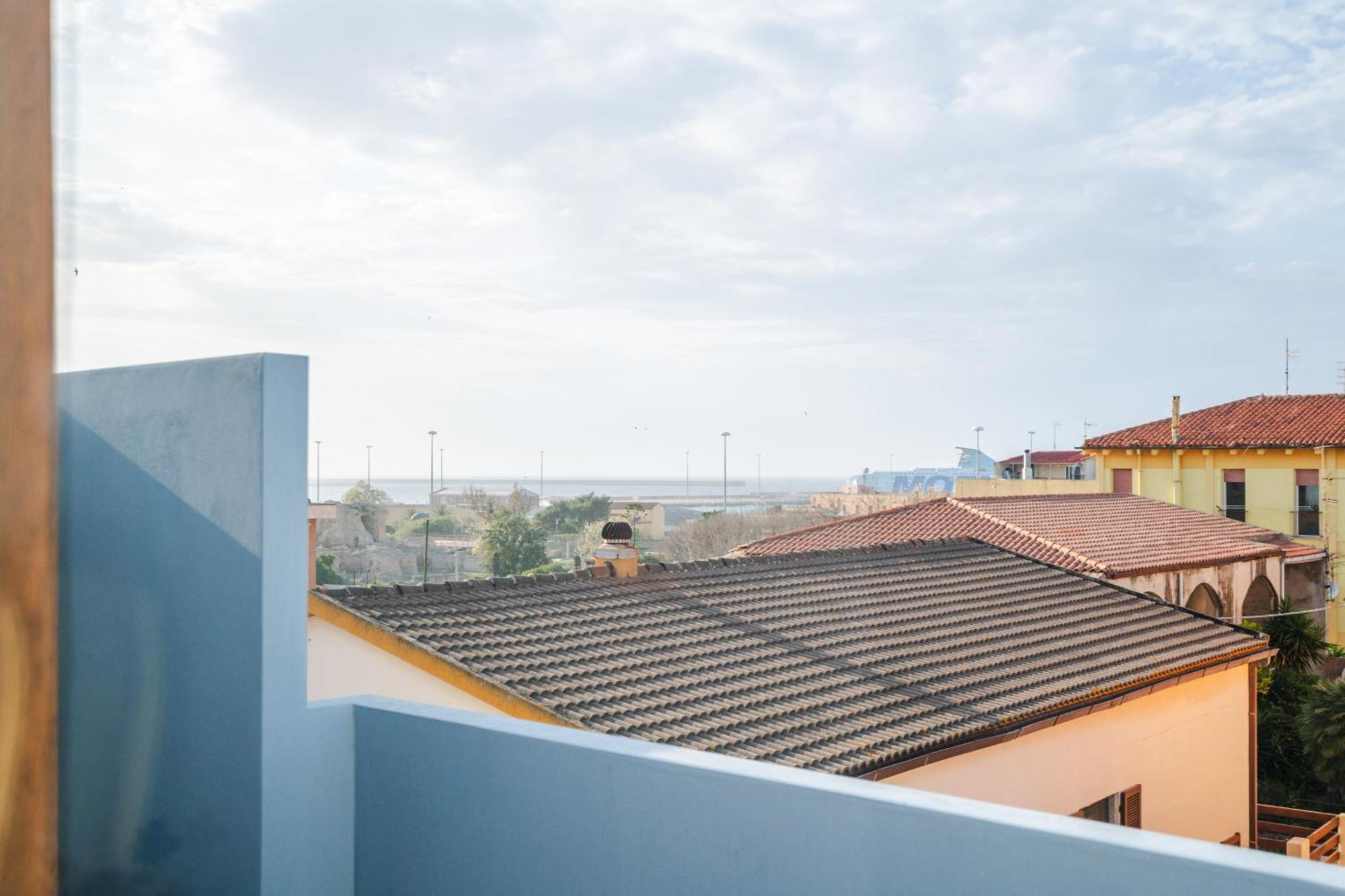 Il Faro Lejlighed Porto Torres Eksteriør billede